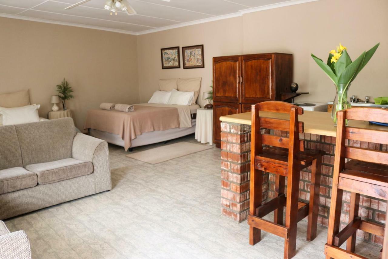 Bietjie Rus Guest House Addo Exterior photo